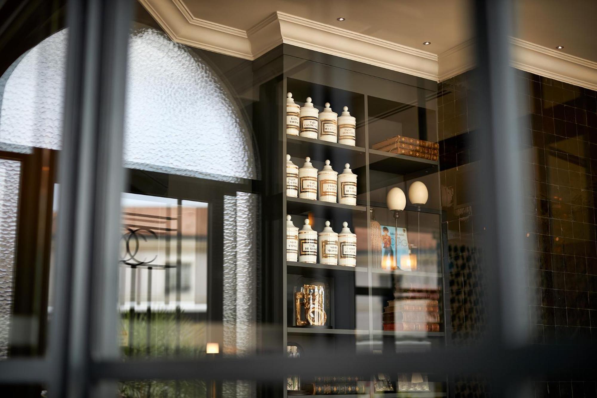Hotel Victoria Валанс Екстериор снимка
