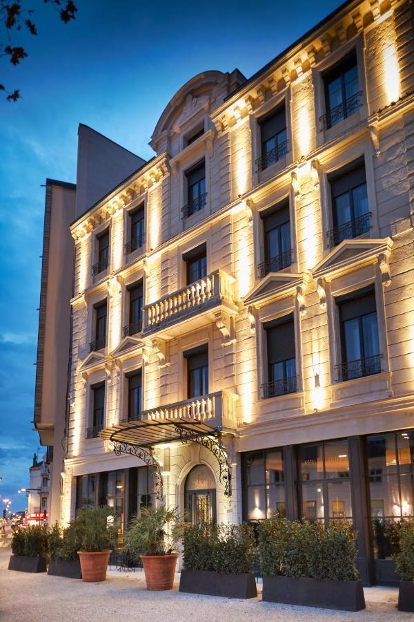 Hotel Victoria Валанс Екстериор снимка